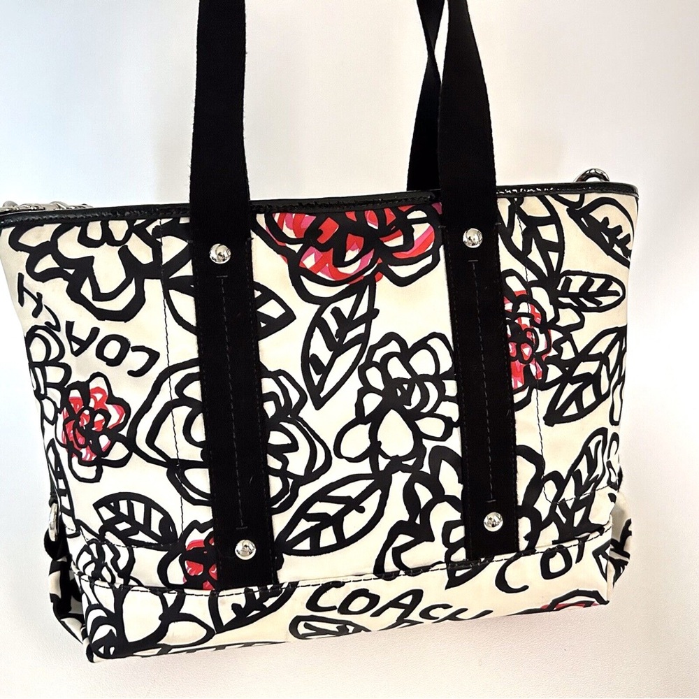 LOOK! Coach Poppy Daisy Graffiti Handbag Coach Poppy Daisy F16583 Purse Tote Bag